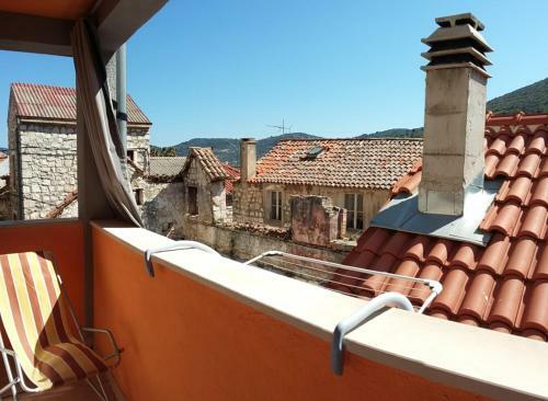 Apartamentos Over The Sea In Vis Town