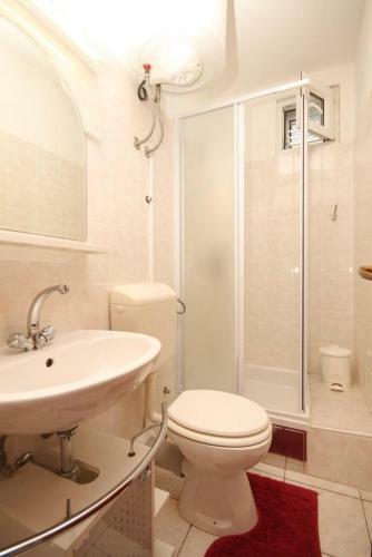 Apartments By The Sea Rukavac (vis) - 8893