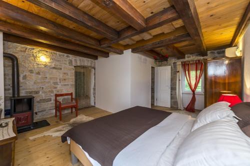 Villa Katarina&luka With Beautiful Garden And Pool