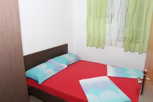 Apartments With A Parking Space Vodice - 5814