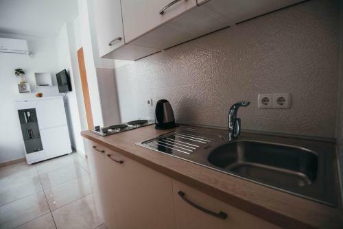 Apartments With A Parking Space Vodice - 15734