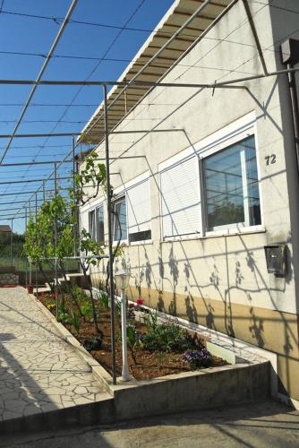 Apartments With A Parking Space Vodice - 11291