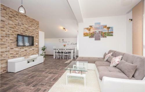 Holiday Home Pakostane 10
