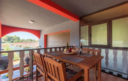 Hostal Sea View Apartments With Private Pool
