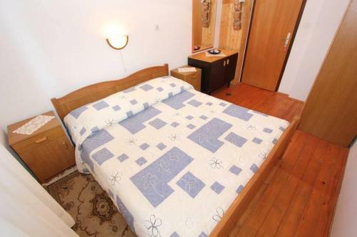 Hostal Apartments Anita