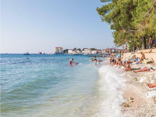 Two-bedroom Apartment In Porec