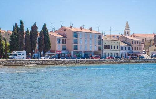 Hostal Peskera Apartments Tomicic
