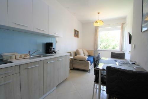 Hostal Apartments Simonetti