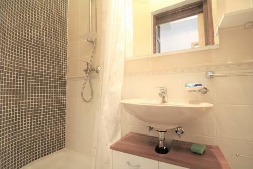 Hostal Apartments Simonetti