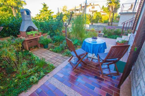 Hostal App. Fiorela