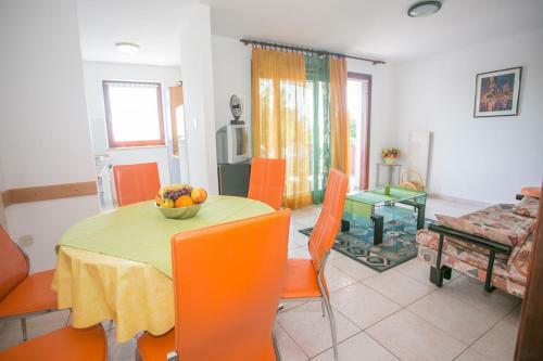 Nice Apartment Branka Close To Beach In Porec