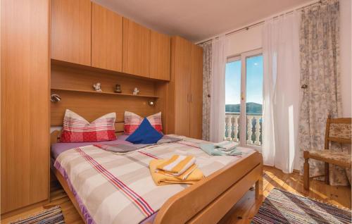 One-bedroom Apartment In Posedarje