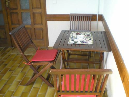 Hostal Pansion Adria Haus