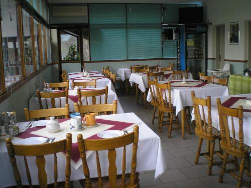 Hostal Pansion Adria Haus