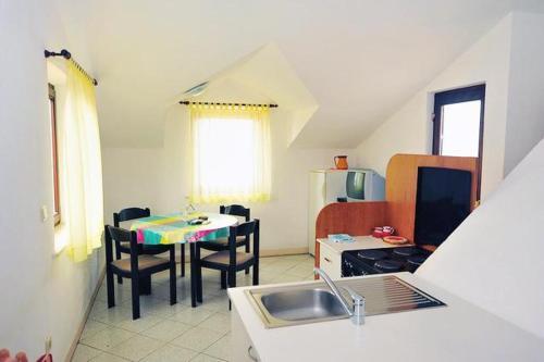 Apartments By The Sea Postira (brac) - 739