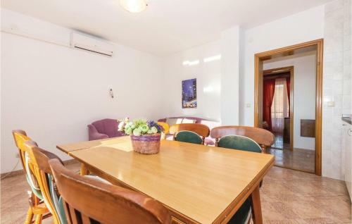 Three-bedroom Apartment In Povile