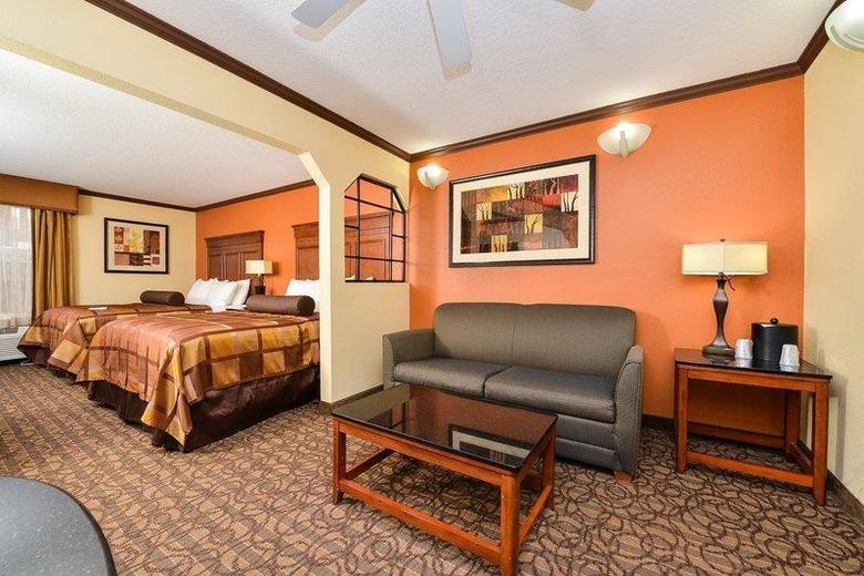Hotel Best Western Plus Midwest Inn & Suites