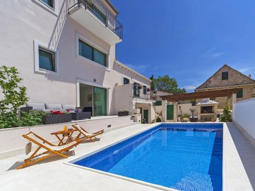 Holiday Home Villa Kalista