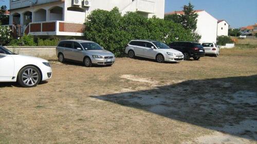 Apartment Povljana 12169b