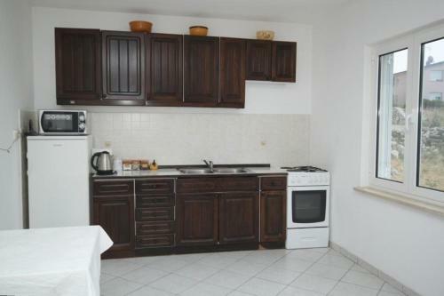 Apartment Povljana 224e