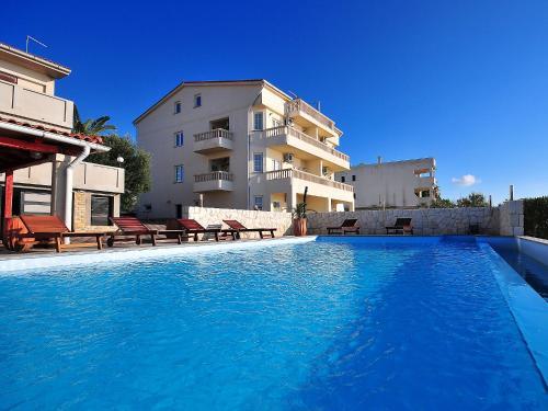 Apartment Ante.4