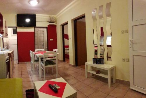 Apartment Povljana 11516a