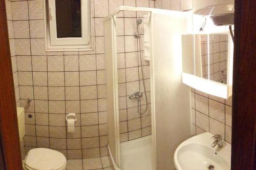 Apartment Povljana 11516a