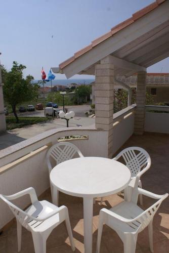 Apartments With A Parking Space Povljana (pag) - 233
