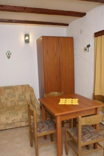 Apartments With A Parking Space Povljana (pag) - 233