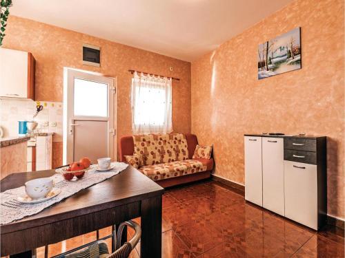 Apartment Povljana 02