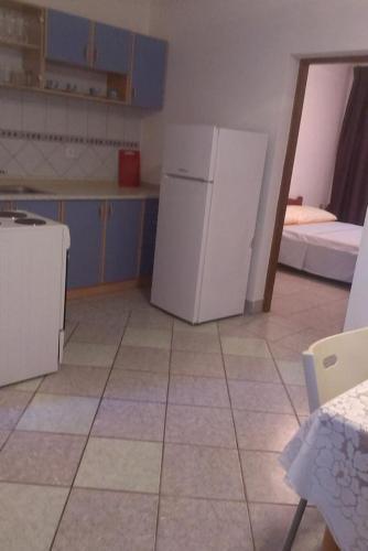 Apartments With A Parking Space Povljana (pag) - 12169