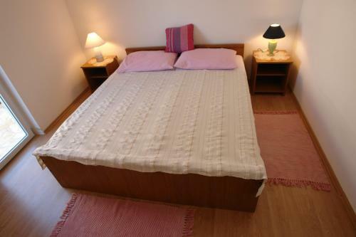 Apartments Romana
