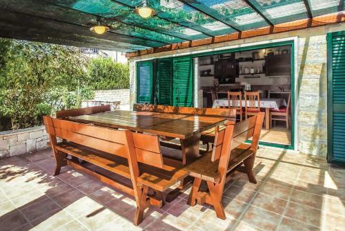 Praznice Villa Sleeps 8 Air Con Wifi