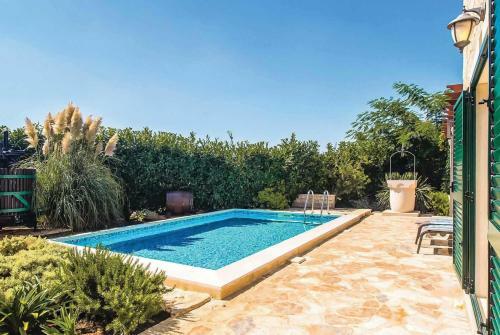 Praznice Villa Sleeps 8 Air Con Wifi