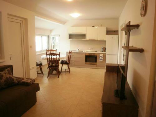 Apartments By The Sea Preko (ugljan) - 15669