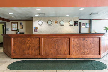 Hotel Quality Inn & Conference Center