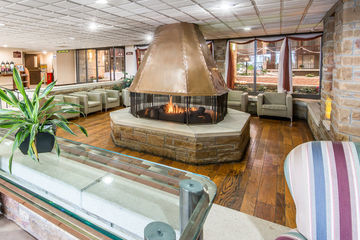 Hotel Quality Inn & Conference Center