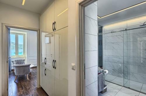 Hostal Mincheta - Luxury Rooms