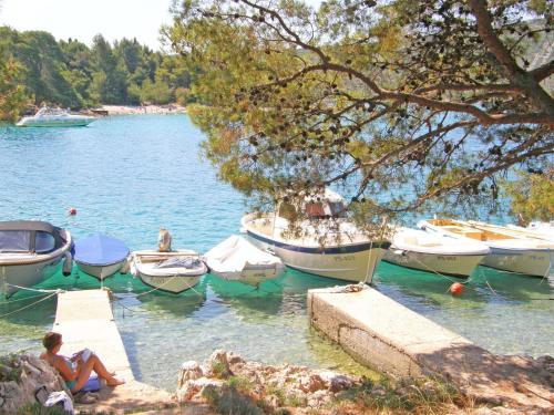 Apartment Tamara Pine Trees & Beach