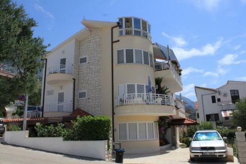 Apartment Promajna 2686c