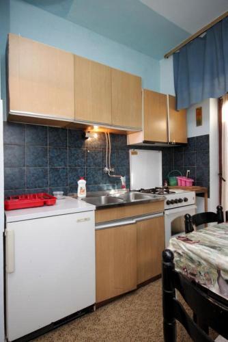 Apartments With A Parking Space Stinjan (pula) - 7253