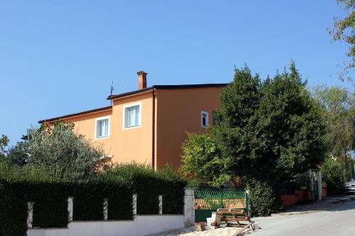 Apartments With A Parking Space Banjole (pula) - 2213