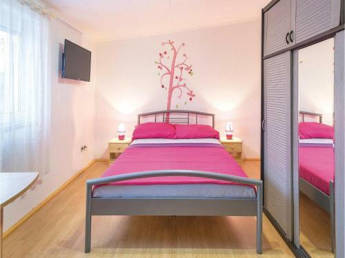 Four-bedroom Holiday Home In Pula