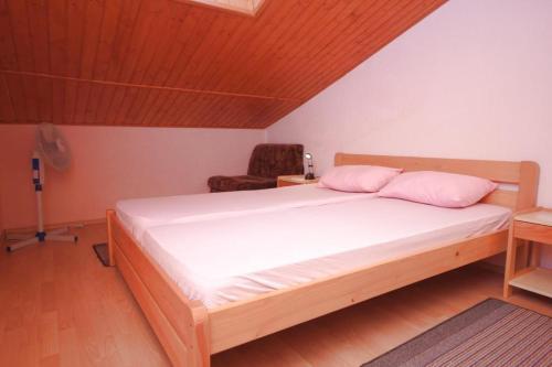 Apartments With A Parking Space Banjole (pula) - 7242