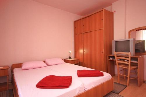 Apartments With A Parking Space Banjole (pula) - 7242
