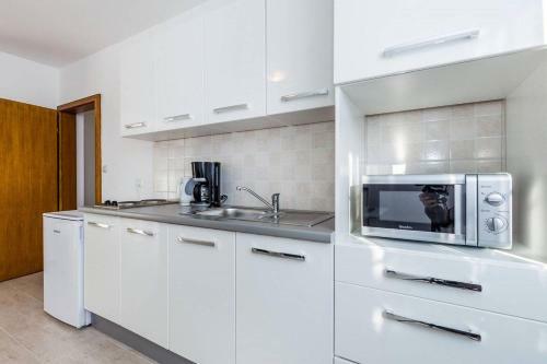 Apartments Ori
