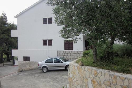 Apartment Mundanije 5072c