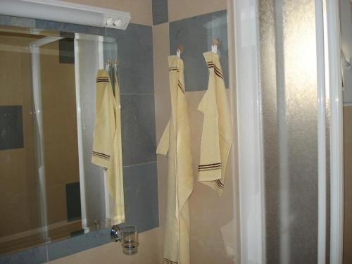 Apartments With A Parking Space Banjol (rab) - 14134