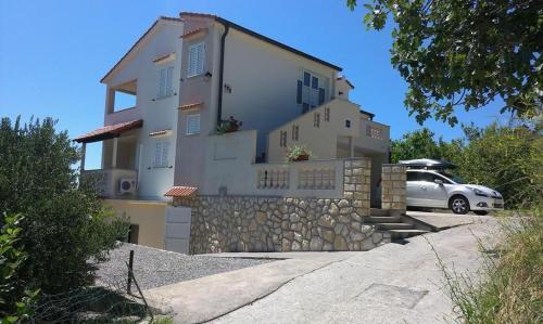 Apartments With A Parking Space Banjol (rab) - 14134
