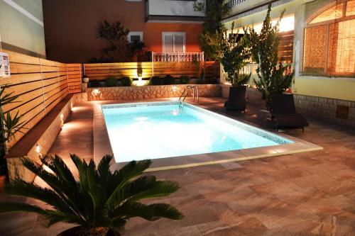 Apartment Banjol 11382c